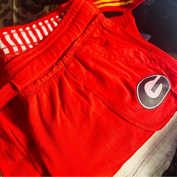 Georgia Bulldogs wide leg pants with pockets and pull string waist. - Picture 9 of 9